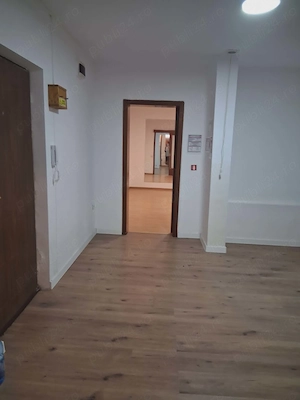 Unirii-Nerva Traian,apartament 2 camere de vanzare parter,nemobilat B U NT - imagine 3