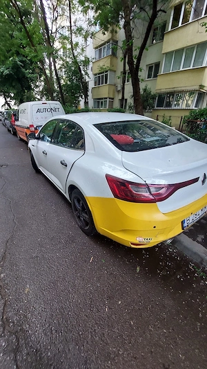 Megane 4 pentru piese..! - imagine 4