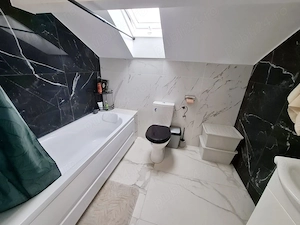 Ap.3 camere - 2 niveluri (scara interioara) - 83mp - bloc nou - mobilat si utilat - parcare inclusa - imagine 8