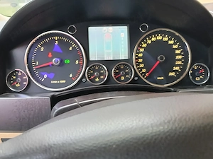 Vând Touareg 2.5 tdi R 5 
