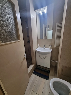 Garsonieră de vânzare   Malu Roșu (Deltei), Ploiești   46.000   - imagine 6