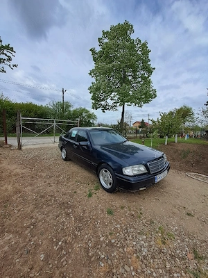 mercedes C-class - imagine 2