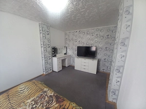 [PROPRIETAR] Spatios si Luminos: 3 Camere Decomandate (72 mp)   Zona Soarelui  - imagine 4