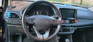 Hyundai i30 benzina cutie manuala - imagine 3