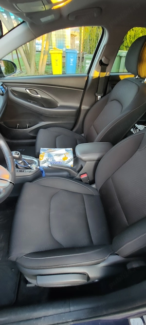 Hyundai i30 benzina cutie manuala - imagine 4
