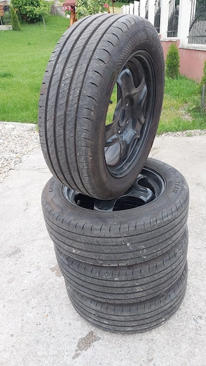 Roti vara goodyear 205/55R16 dot 2024