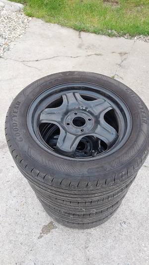 Roti vara goodyear 205/55R16 dot 2024 - imagine 2