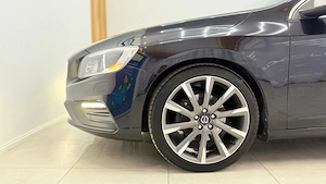 ** Volvo S60 R-design** - imagine 11