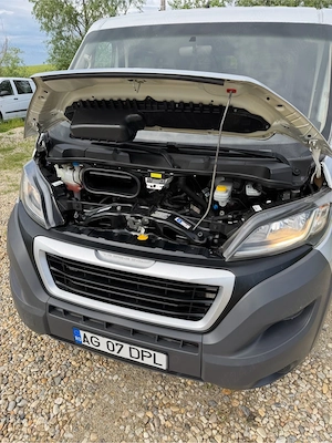 Peugeot Boxer 2.2 euro5 9 locuri 2015 - imagine 10