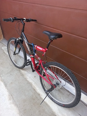 Vând bicicleta barbat Mountain BikeTornado Roker 