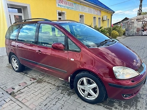 ford 7 locuri - imagine 4