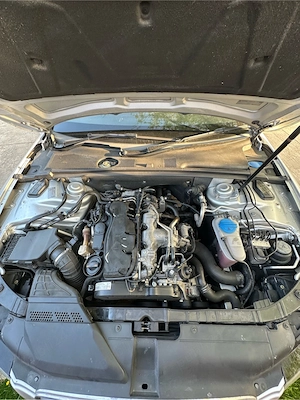 Dezmembrez Audi A5, motor CAHA 170 cai, cutie manuala LLQ, int. piele - imagine 6