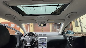 Vând Passat B6 break 2.0 CBBB Automat, Foarte dotat și bine întreținut - imagine 9