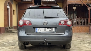Vând Passat B6 break 2.0 CBBB Automat, Foarte dotat și bine întreținut - imagine 8