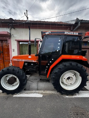 Tractor universal 683dtc 4x4 - imagine 2