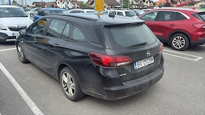 Opel Astra Sport Tourer - imagine 2