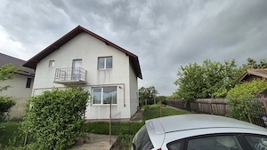 Casa 5 camere si 400mp teren in orasul Magurele - Dumitrana