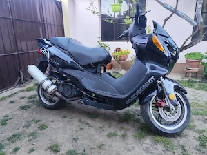 Scuter Roadsign 125 GT 4T - imagine 3