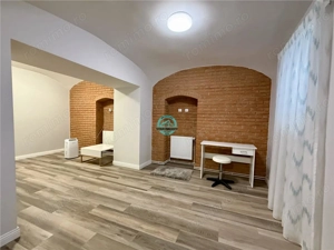 Spatiu comercial birouri de inchiriat, 45 mp, in Centru