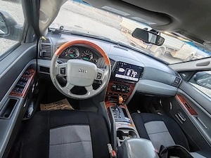 Jeep Grand Cherokee  - imagine 2