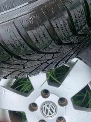 Jante aliaj si cauciucuri iarna 195/65R15 pentru golf 5 skoda 2 touran 5x112 - imagine 4