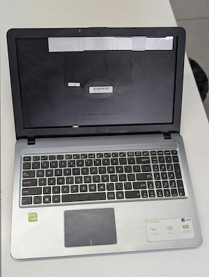 Dezmembrez laptop ASUS X543 X543m piese componente carcasa Palmrest Capac Tastatura Balamale