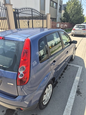 Ford fiesta 1.4 diesel  - imagine 3