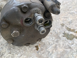 Compresor AC clima golf 4 bora skoda 1 touran, defect - imagine 7