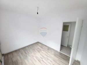 Apartament cu 3 camere de vânzare în zona Maratei - imagine 12