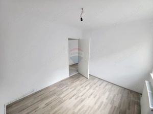 Apartament cu 3 camere de vânzare în zona Maratei - imagine 10