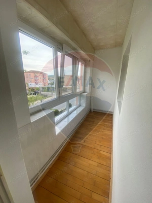 Apartament cu 3 camere de vânzare în zona apreciata - imagine 7