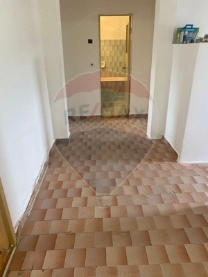 Apartament cu 3 camere de vânzare în zona apreciata - imagine 17