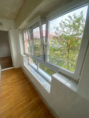 Apartament cu 3 camere de vânzare în zona apreciata - imagine 18