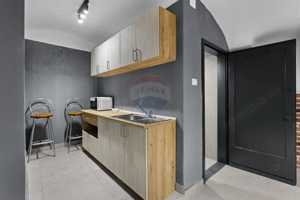 Spațiu comercial/Birou  75 m² de închiriat în zona Central - imagine 4