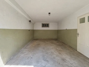 Proprietate, 75 mp, piscină, beci și 2 garaje, zona Central - imagine 17
