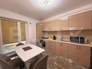 Apartament 2 camere 53 mp, curte + terasă 59 mp, zona Parcul Romanescu - imagine 9