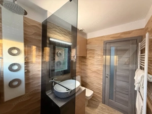 Apartament 2 camere 53 mp, curte + terasă 59 mp, zona Parcul Romanescu - imagine 11