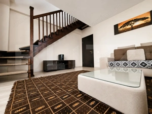Apartament cu scară interioară | 3 camere & 2 bai | Decomandat | Sanpetru - imagine 2