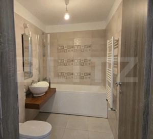 Apartament 2 camere, Urban Coresi, etaj intermediar, loc de parcare si boxa - imagine 5
