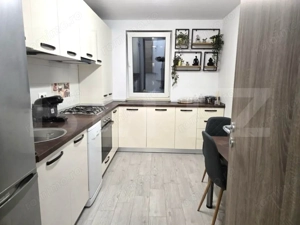 Apartament 2 camere, Urban Coresi, etaj intermediar, loc de parcare si boxa - imagine 3