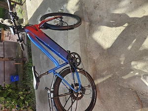 De vinzare bicicleta pe aceleratie stare perfecta 3200 lei 