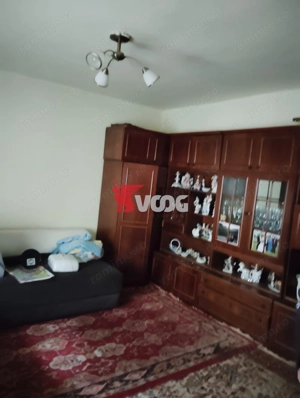 CASA IN COMPLEXUL STUDENTESC +70 MP SAD - imagine 15