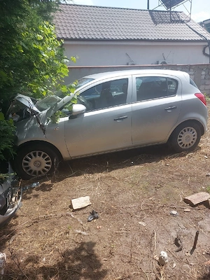 Vând Opel 