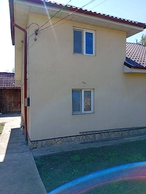 Vând casa + teren 5500mp Cacica, Jud. Suceava - imagine 2