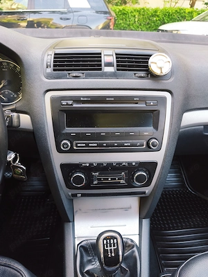Skoda Octavia 2012 Motor 1.6 Tdi Euro 5 Proprietar Taxe Valabile Preț 3.290    - imagine 9