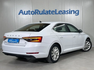 Skoda Superb - imagine 3