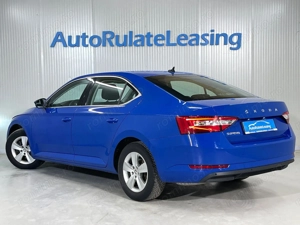 Skoda Superb - imagine 3