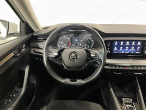 Skoda Octavia - imagine 6