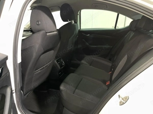 Skoda Octavia - imagine 11