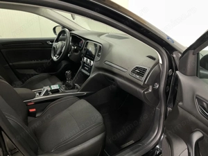 Renault Megane - imagine 9
